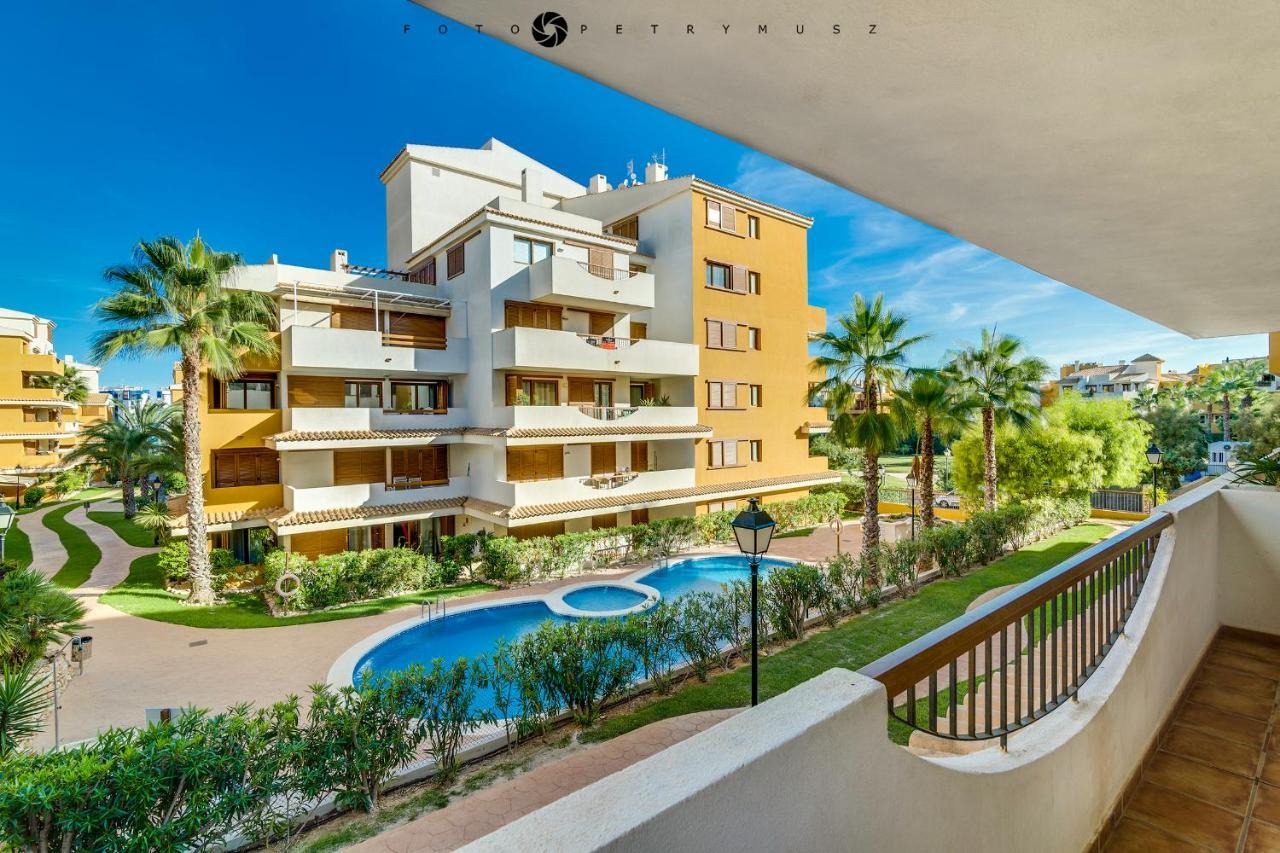 2 Bedrooms Deluxe In La Entrada Punta Prima Apartamento
